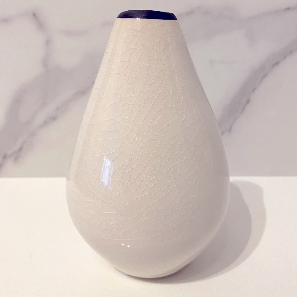 NEW Beautiful Crackled Ceramic Bud Vase. Bone White and Black. 3.5” W x 5” H.